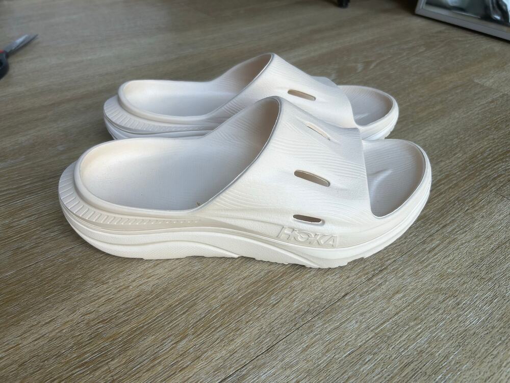HOKA ORA Recovery Slide 3 White Athletic Sandal Slipper Flip Flop unisex comfort
